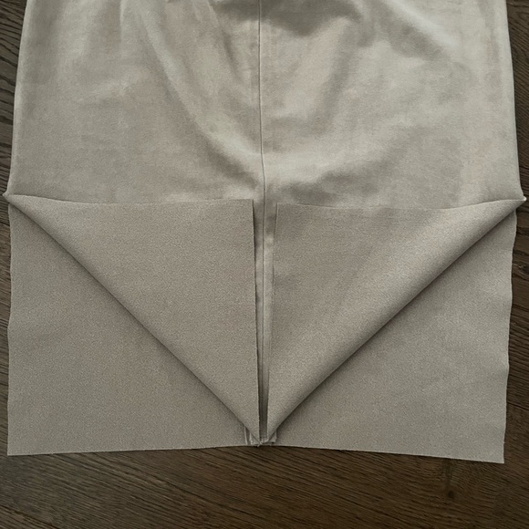 Wilfred Free Pencil Skirt - Picture 3 of 3